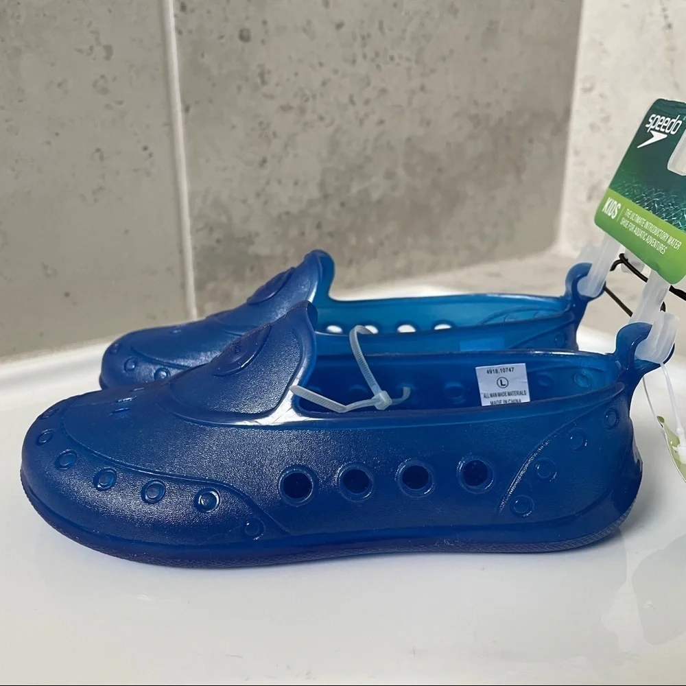 Speedo Kids Jelly Water Shoe in Blue